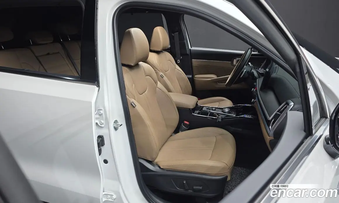 Kia Sorento 2023 2.2 автомат (гидро), фото 12 Kia Sorento 2023 2.2 автомат (гидро), фото 12