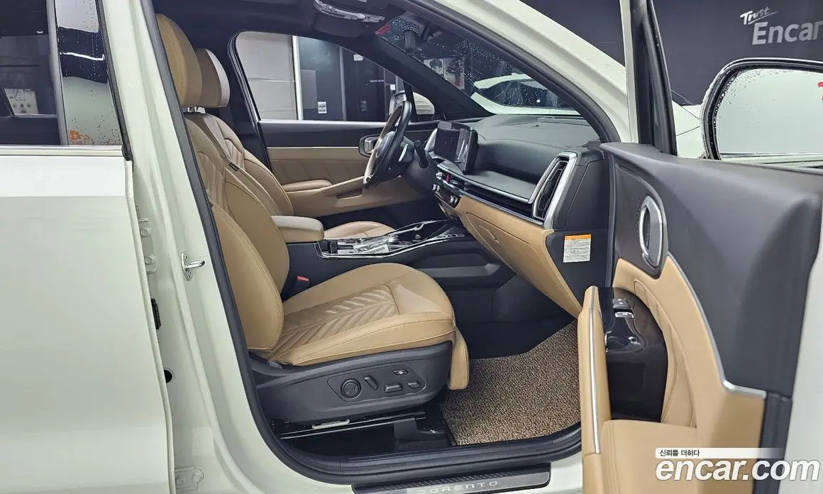 Kia Sorento 2024 1.6 автомат (гидро), фото 16 Kia Sorento 2024 1.6 автомат (гидро), фото 16