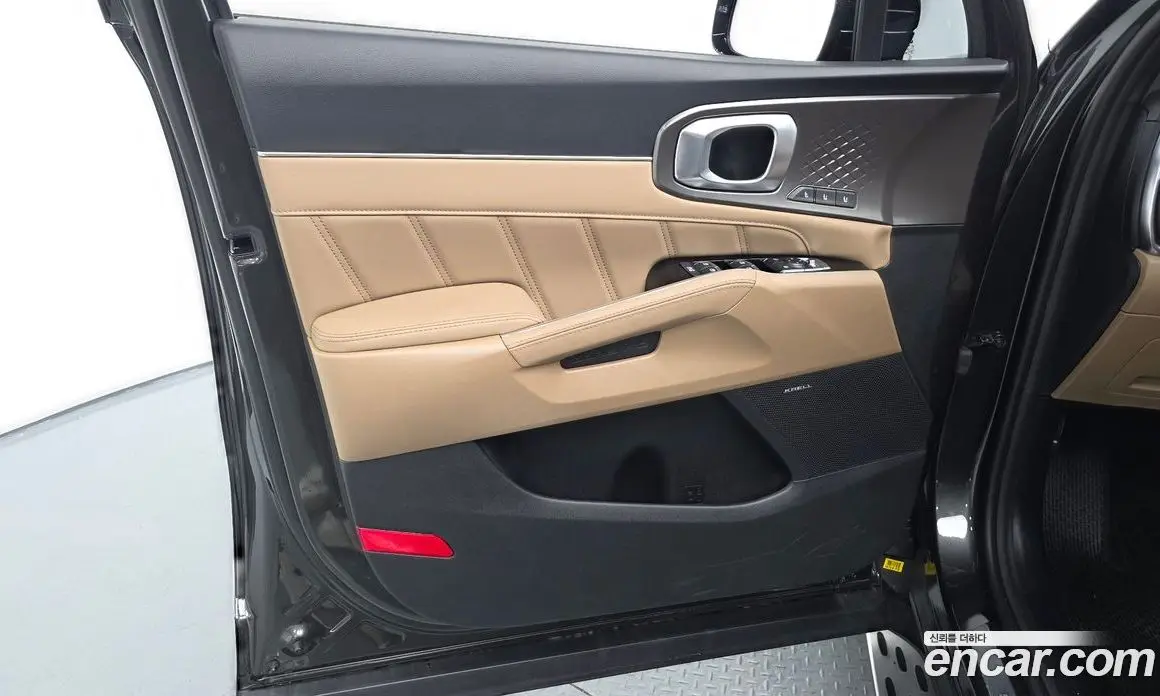 Kia Sorento 2025 1.6 автомат (гидро), фото 13 Kia Sorento 2025 1.6 автомат (гидро), фото 13