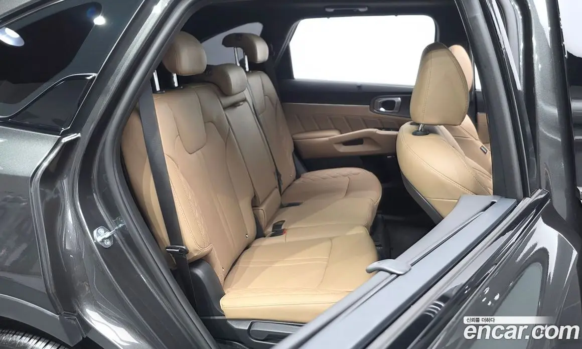 Kia Sorento 2025 1.6 автомат (гидро), фото 16 Kia Sorento 2025 1.6 автомат (гидро), фото 16