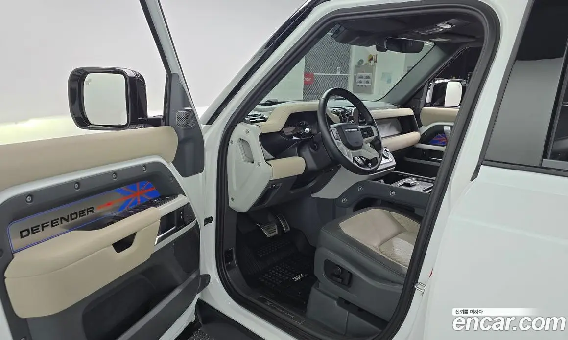 Land Rover Defender 2022 2.0 автомат (гидро), фото 13 Land Rover Defender 2022 2.0 автомат (гидро), фото 13
