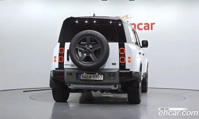 Land Rover Defender 2022 2.0 автомат (гидро), миниатюра 4 Land Rover Defender 2022 2.0 автомат (гидро), миниатюра 4