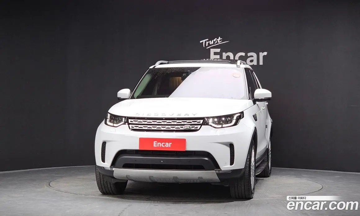 Land Rover Discovery 2019 3.0 автомат (гидро), фото 3 Land Rover Discovery 2019 3.0 автомат (гидро), фото 3