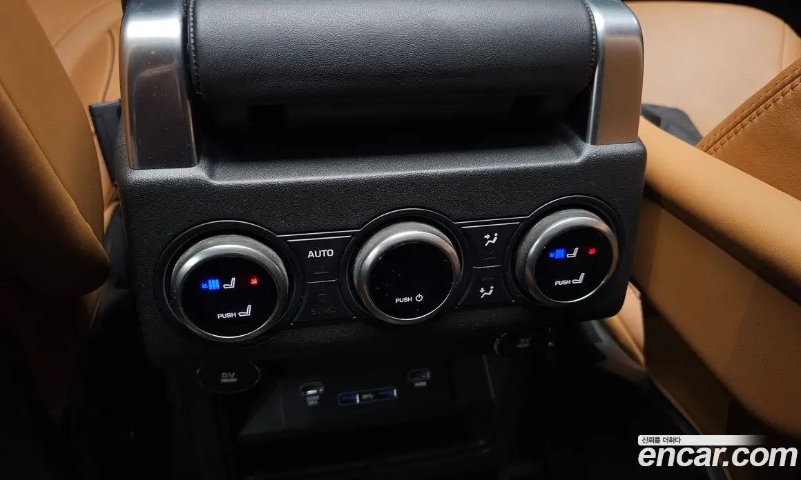 Land Rover Discovery 2019 3.0 автомат (гидро), фото 31 Land Rover Discovery 2019 3.0 автомат (гидро), фото 31