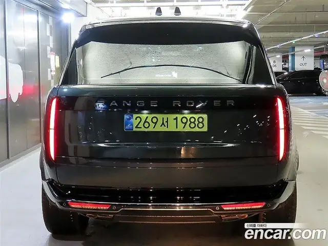 Land Rover Range Rover 2025 4.4 автомат (гидро), миниатюра 5 Land Rover Range Rover 2025 4.4 автомат (гидро), миниатюра 5