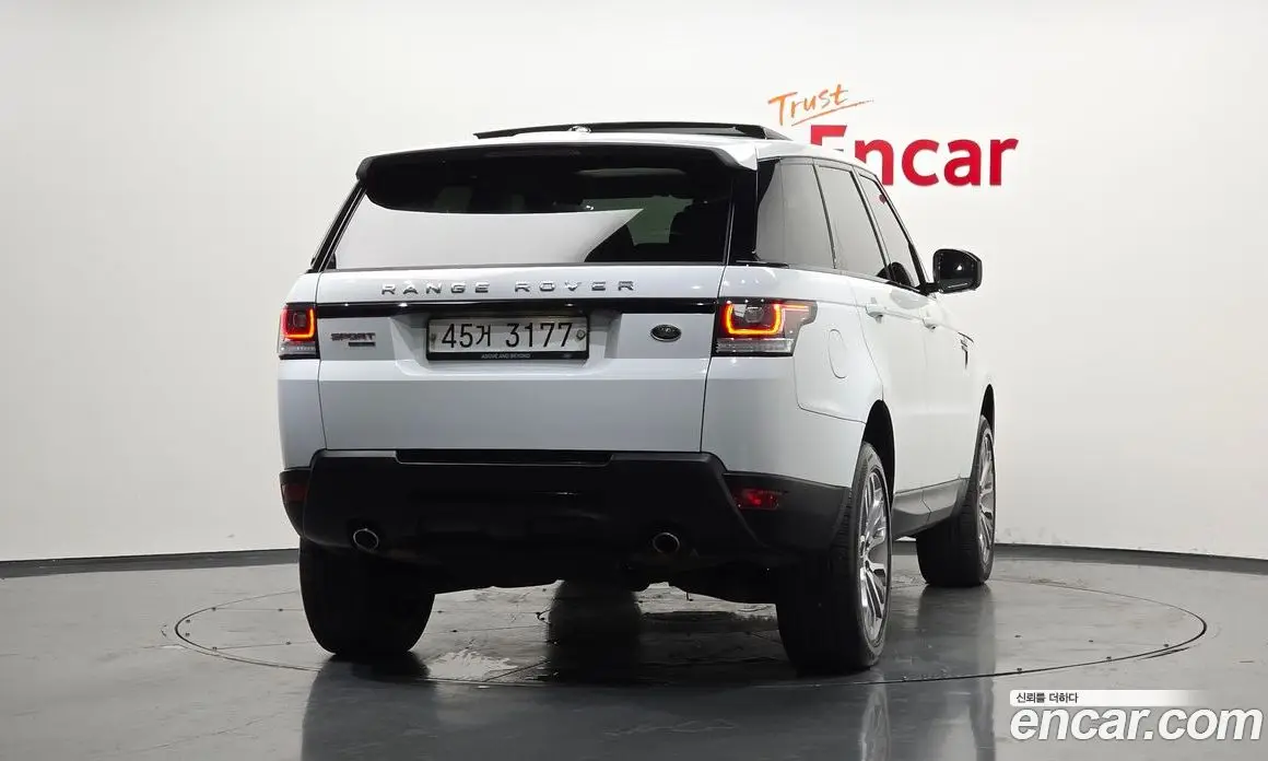 Land Rover Range Rover Sport 2015 3.0 автомат (гидро), фото 4 Land Rover Range Rover Sport 2015 3.0 автомат (гидро), фото 4