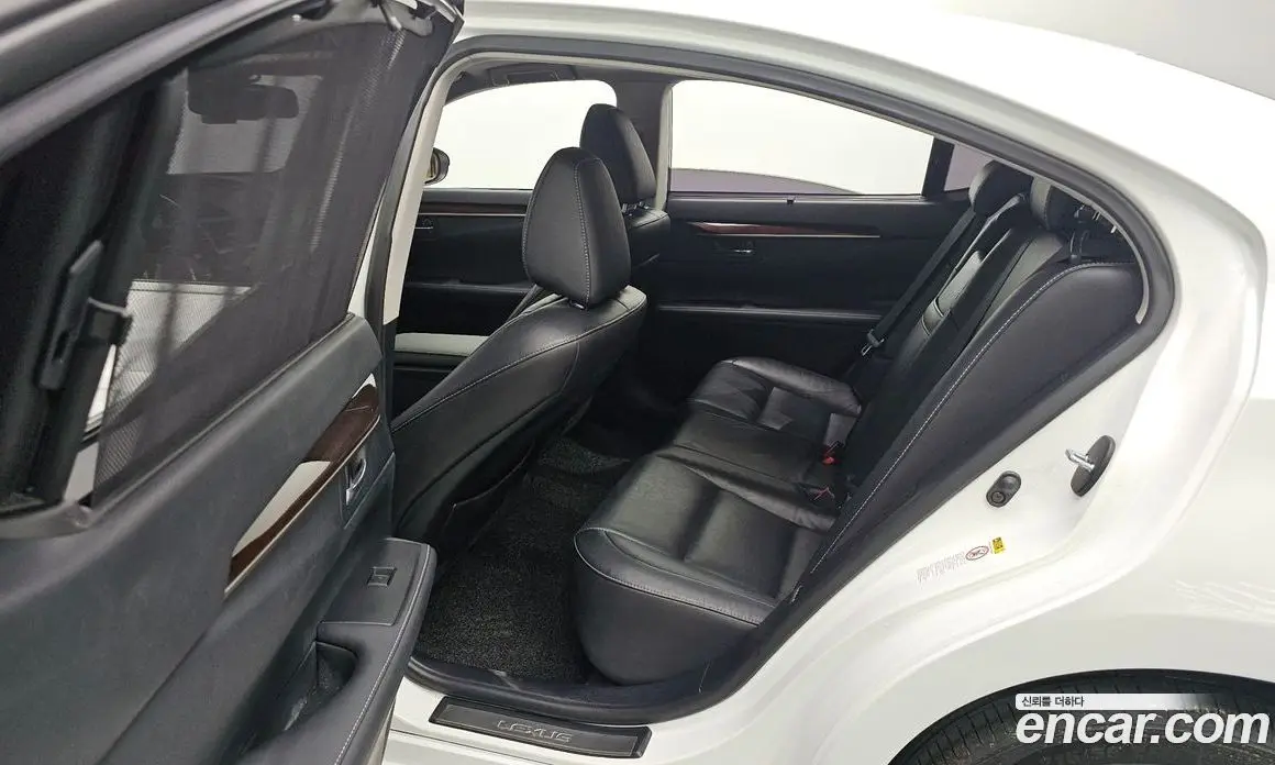Lexus ES 2014 2.5 автомат (гидро), фото 19 Lexus ES 2014 2.5 автомат (гидро), фото 19