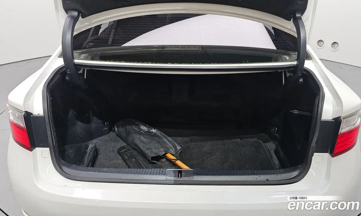 Lexus ES 2014 2.5 автомат (гидро), фото 20 Lexus ES 2014 2.5 автомат (гидро), фото 20
