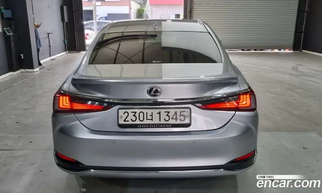 Lexus ES 2023 2.5 автомат (гидро), миниатюра 3 Lexus ES 2023 2.5 автомат (гидро), миниатюра 3