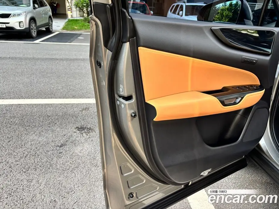 Lexus NX 2022 2.5 автомат (гидро), фото 15 Lexus NX 2022 2.5 автомат (гидро), фото 15