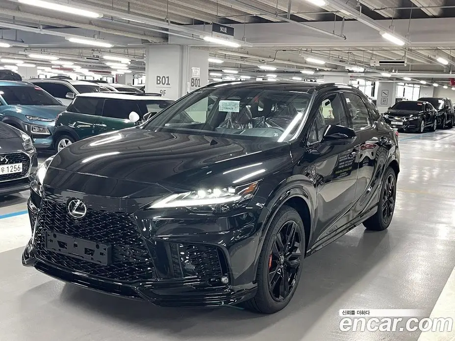 Lexus RX 2026 2.4 автомат (гидро), фото 2 Lexus RX 2026 2.4 автомат (гидро), фото 2