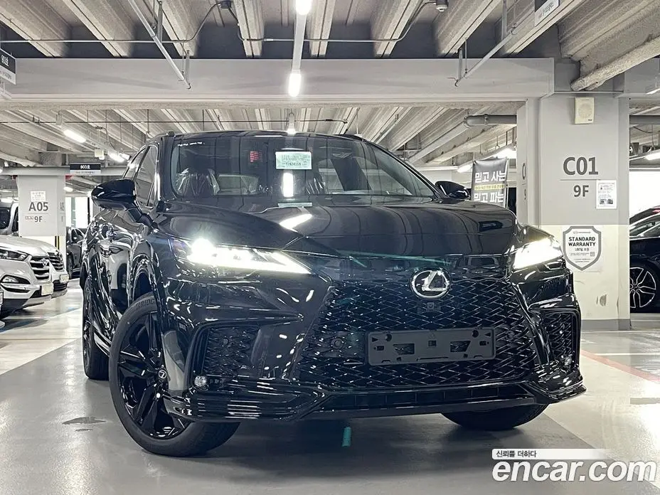 Lexus RX 2026 2.4 автомат (гидро), фото 10 Lexus RX 2026 2.4 автомат (гидро), фото 10