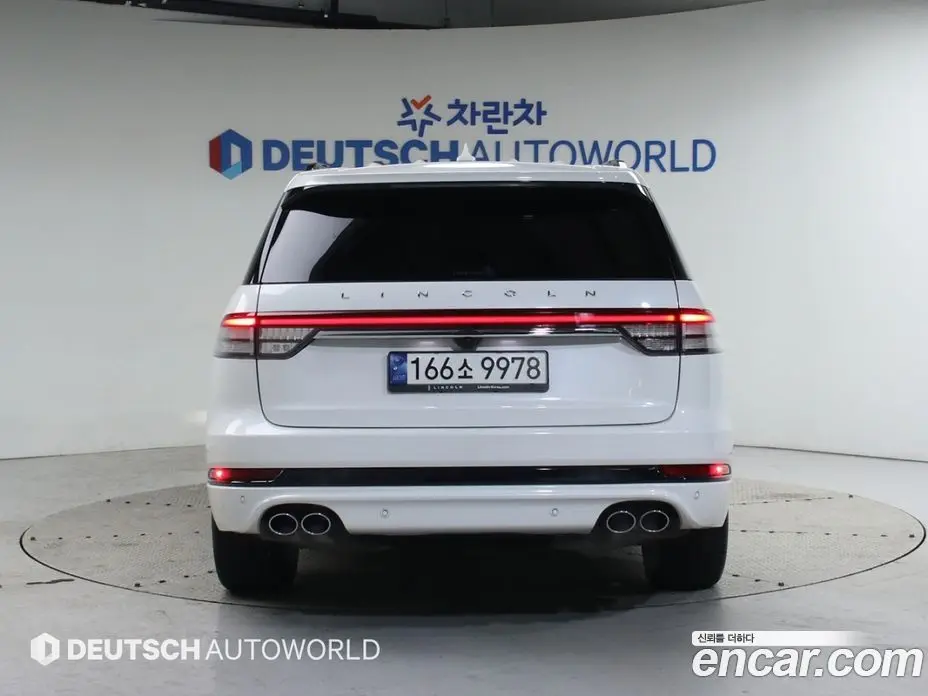 Lincoln Aviator 2023 3.0 автомат (гидро), фото 4 Lincoln Aviator 2023 3.0 автомат (гидро), фото 4