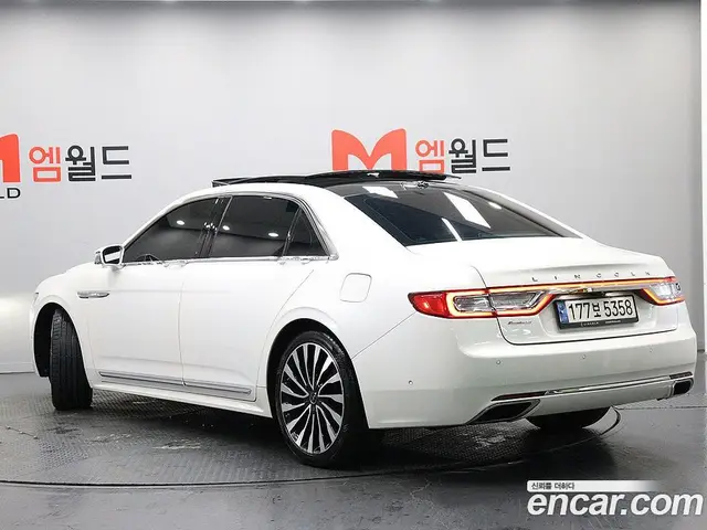 Lincoln Continental 2017 3.0 автомат (гидро), миниатюра 4 Lincoln Continental 2017 3.0 автомат (гидро), миниатюра 4