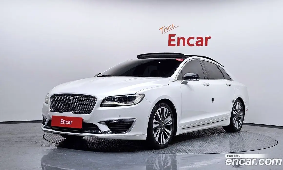 Lincoln MKZ 2017 2.0 автомат (гидро), фото 1 Lincoln MKZ 2017 2.0 автомат (гидро), фото 1