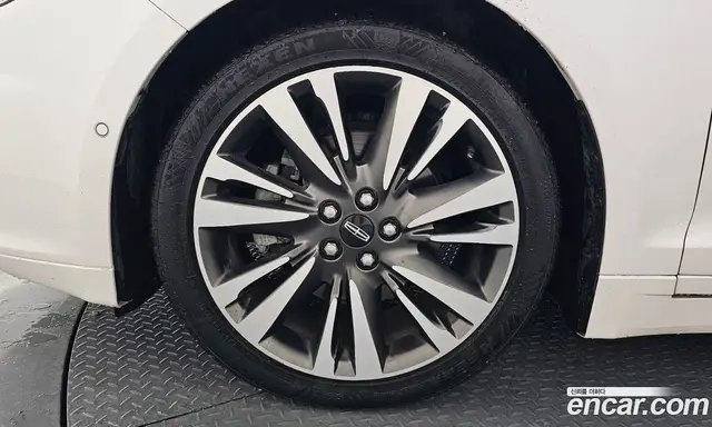 Lincoln MKZ 2017 2.0 автомат (гидро), миниатюра 5 Lincoln MKZ 2017 2.0 автомат (гидро), миниатюра 5