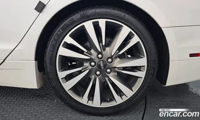 Lincoln MKZ 2017 2.0 автомат (гидро), миниатюра 7 Lincoln MKZ 2017 2.0 автомат (гидро), миниатюра 7