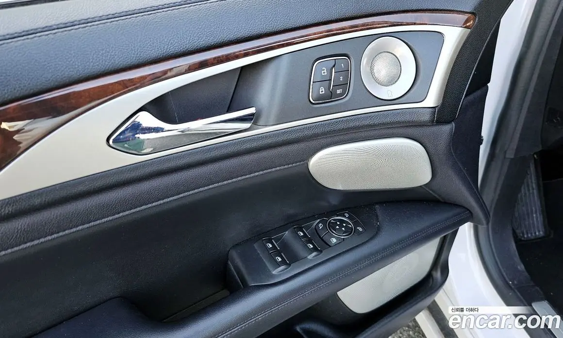 Lincoln MKZ 2018 2.0 автомат (гидро), фото 19 Lincoln MKZ 2018 2.0 автомат (гидро), фото 19