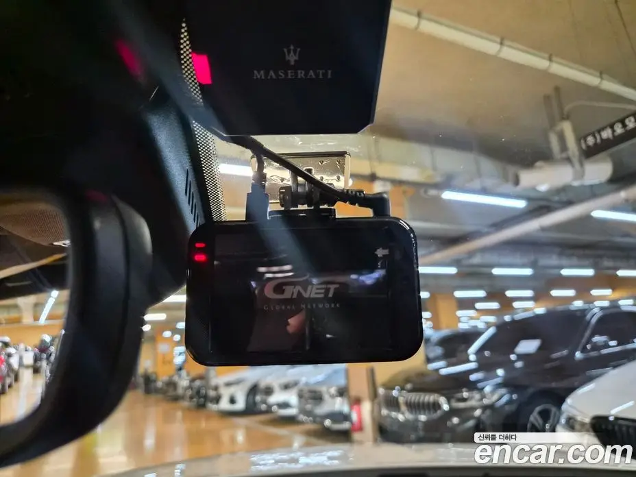 Maserati Ghibli 2017 3.0 автомат (гидро), фото 15 Maserati Ghibli 2017 3.0 автомат (гидро), фото 15