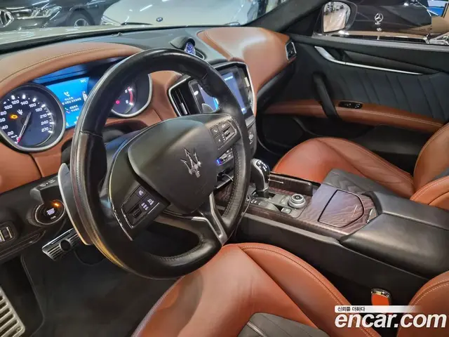 Maserati Ghibli 2017 3.0 автомат (гидро), миниатюра 6 Maserati Ghibli 2017 3.0 автомат (гидро), миниатюра 6