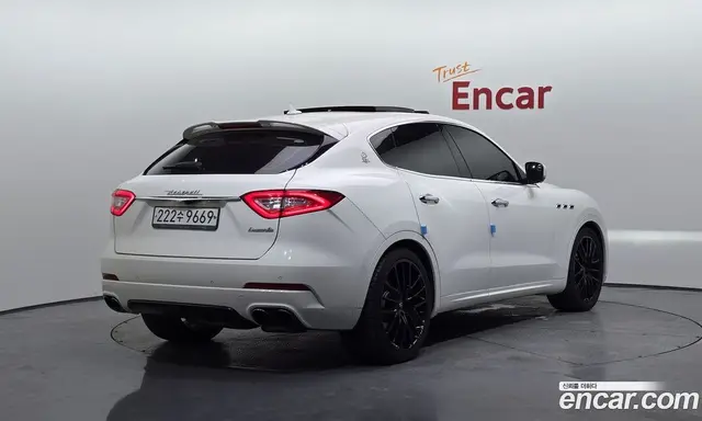 Maserati Levante 2017 3.0 автомат (гидро), миниатюра 2 Maserati Levante 2017 3.0 автомат (гидро), миниатюра 2