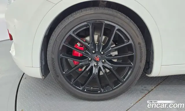 Maserati Levante 2017 3.0 автомат (гидро), миниатюра 5 Maserati Levante 2017 3.0 автомат (гидро), миниатюра 5