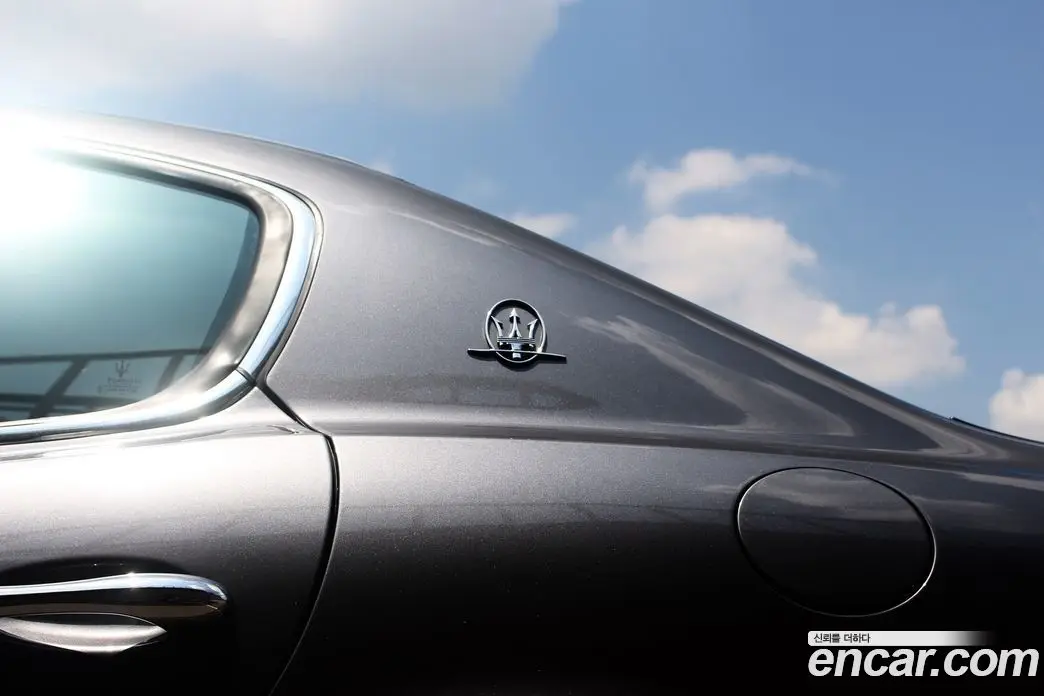 Maserati Quattroporte 2006 4.2 автомат (гидро), фото 18
