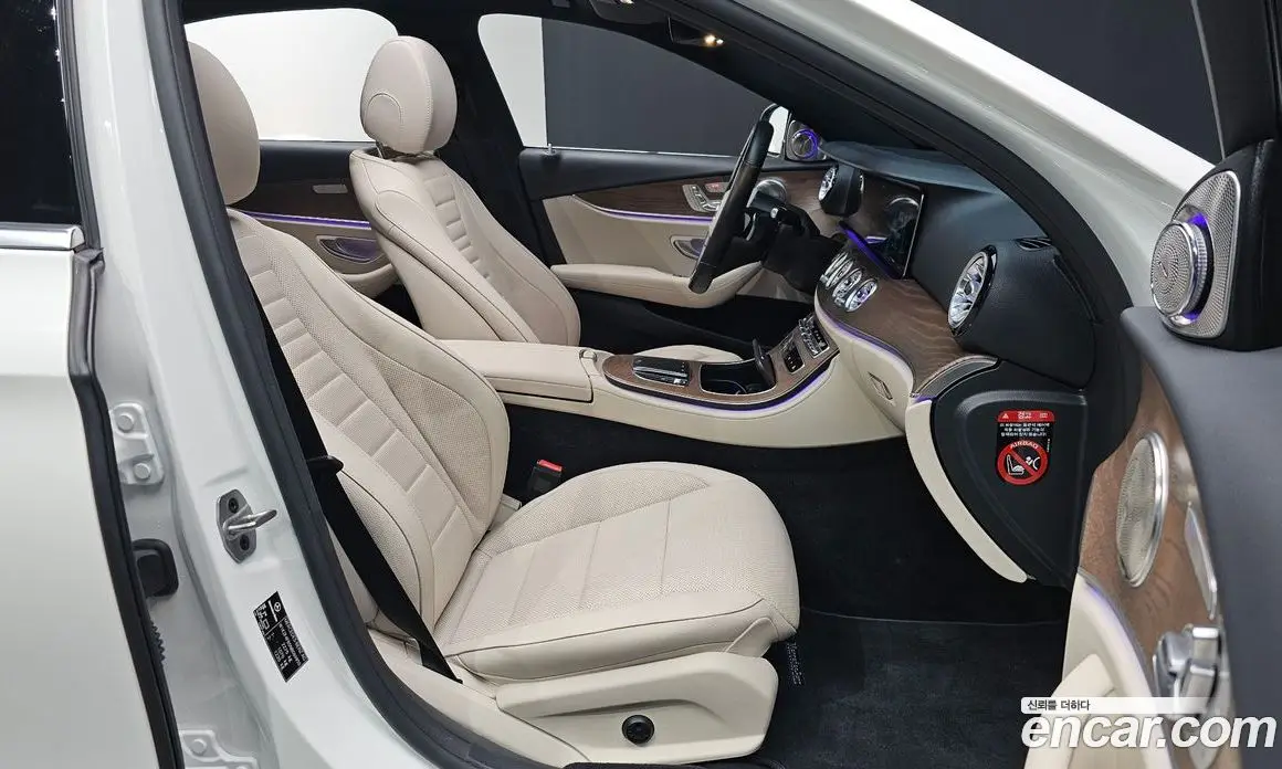 Mercedes-Benz E-Class 2022 2.0 автомат (гидро), фото 18 Mercedes-Benz E-Class 2022 2.0 автомат (гидро), фото 18