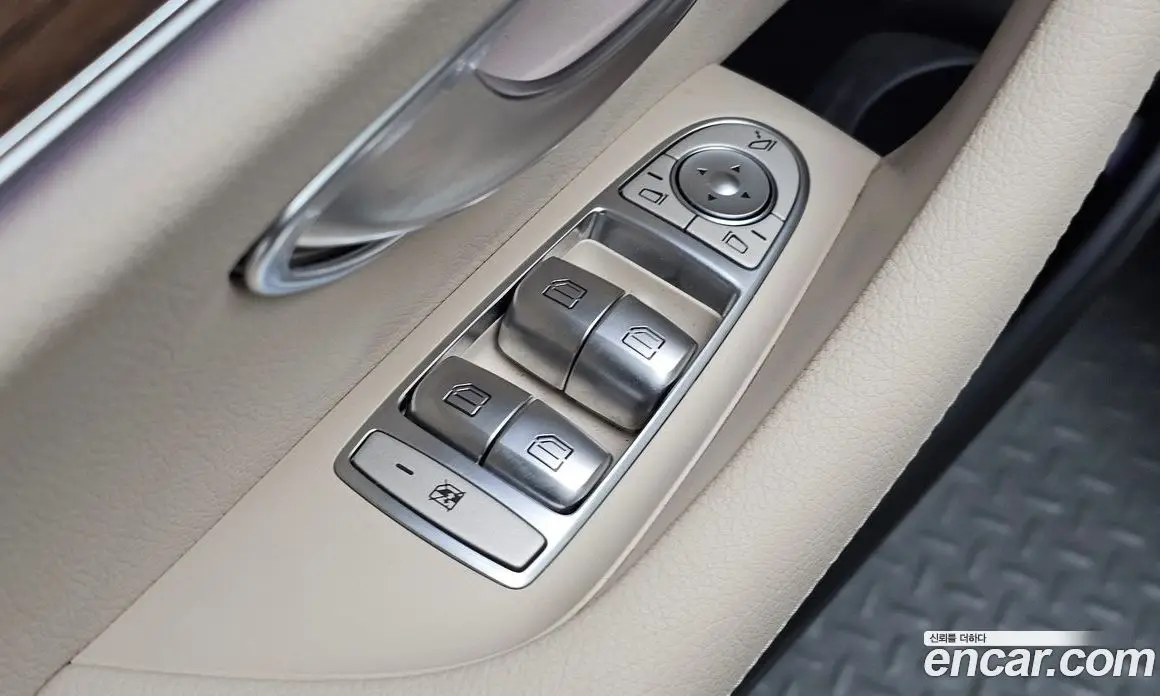 Mercedes-Benz E-Class 2022 2.0 автомат (гидро), фото 30 Mercedes-Benz E-Class 2022 2.0 автомат (гидро), фото 30