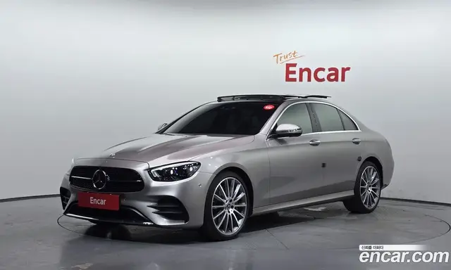 Mercedes-Benz E-Class 2022 2.0 автомат (гидро), миниатюра 1 Mercedes-Benz E-Class 2022 2.0 автомат (гидро), миниатюра 1