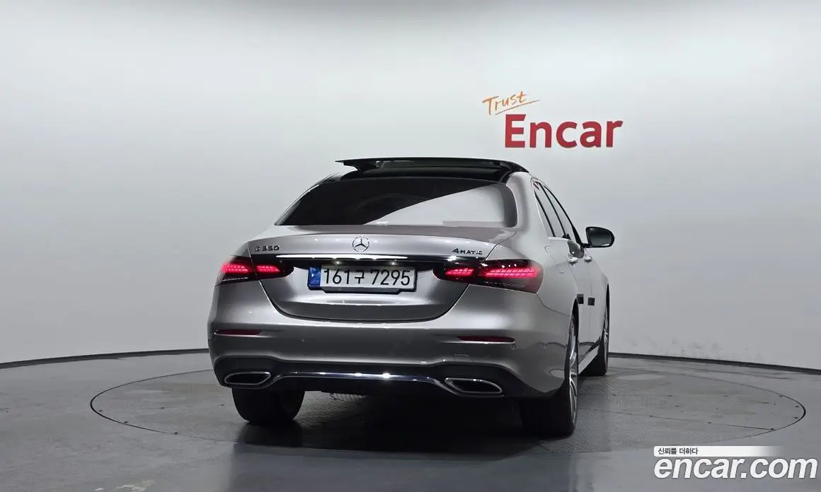 Mercedes-Benz E-Class 2022 2.0 автомат (гидро), фото 4 Mercedes-Benz E-Class 2022 2.0 автомат (гидро), фото 4