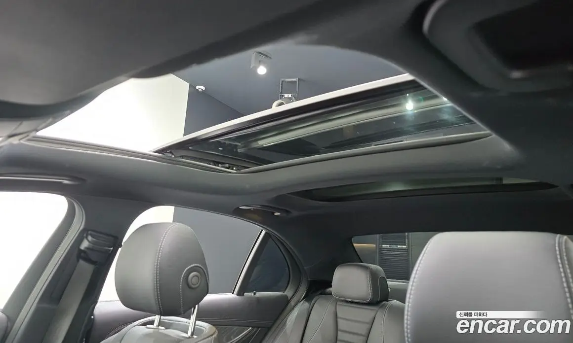 Mercedes-Benz E-Class 2022 2.0 автомат (гидро), фото 32 Mercedes-Benz E-Class 2022 2.0 автомат (гидро), фото 32