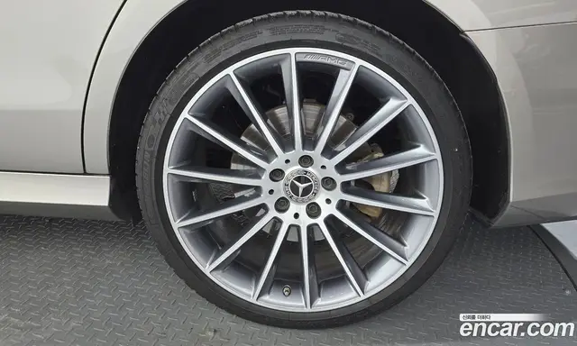 Mercedes-Benz E-Class 2022 2.0 автомат (гидро), миниатюра 7 Mercedes-Benz E-Class 2022 2.0 автомат (гидро), миниатюра 7