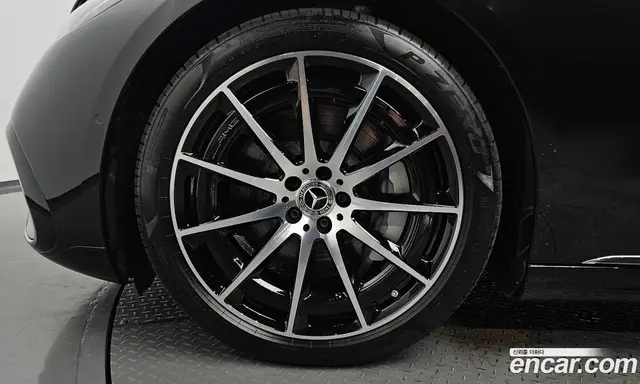 Mercedes-Benz EQS 2023 0.3 автомат (гидро), миниатюра 4 Mercedes-Benz EQS 2023 0.3 автомат (гидро), миниатюра 4