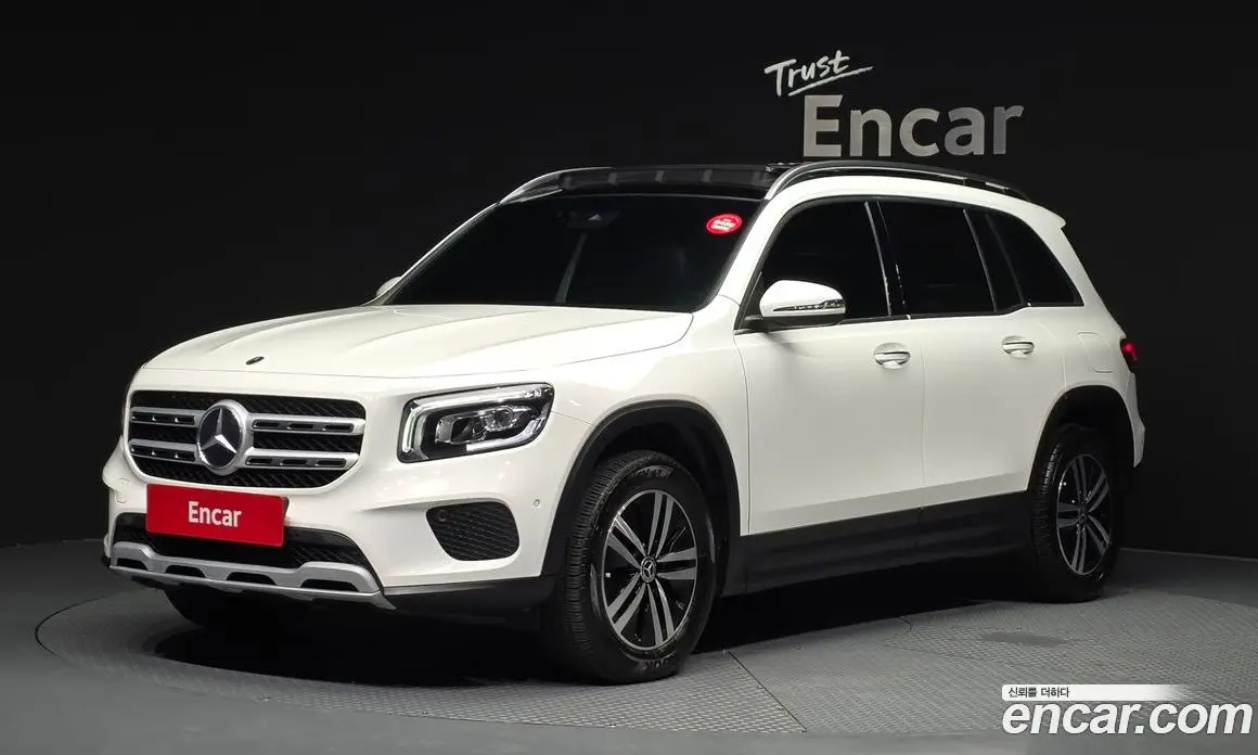 Mercedes-Benz GLB-Class 2021 1.9 автомат (гидро), фото 1 Mercedes-Benz GLB-Class 2021 1.9 автомат (гидро), фото 1