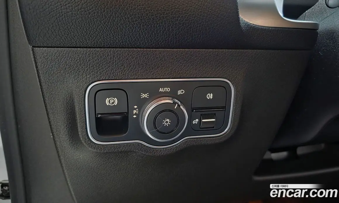 Mercedes-Benz GLB-Class 2021 1.9 автомат (гидро), фото 18 Mercedes-Benz GLB-Class 2021 1.9 автомат (гидро), фото 18