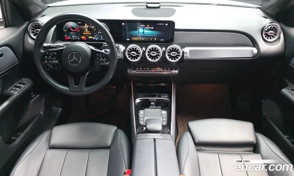 Mercedes-Benz GLB-Class 2021 1.9 автомат (гидро), фото 7 Mercedes-Benz GLB-Class 2021 1.9 автомат (гидро), фото 7