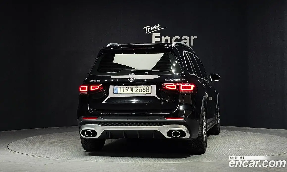 Mercedes-Benz GLB-Class 2022 2.0 автомат (гидро), фото 4 Mercedes-Benz GLB-Class 2022 2.0 автомат (гидро), фото 4
