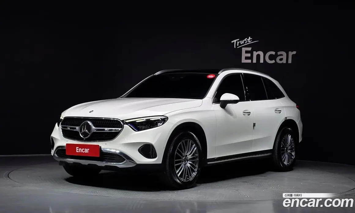 Mercedes-Benz GLC-Class 2023 2.0 автомат (гидро), фото 1 Mercedes-Benz GLC-Class 2023 2.0 автомат (гидро), фото 1