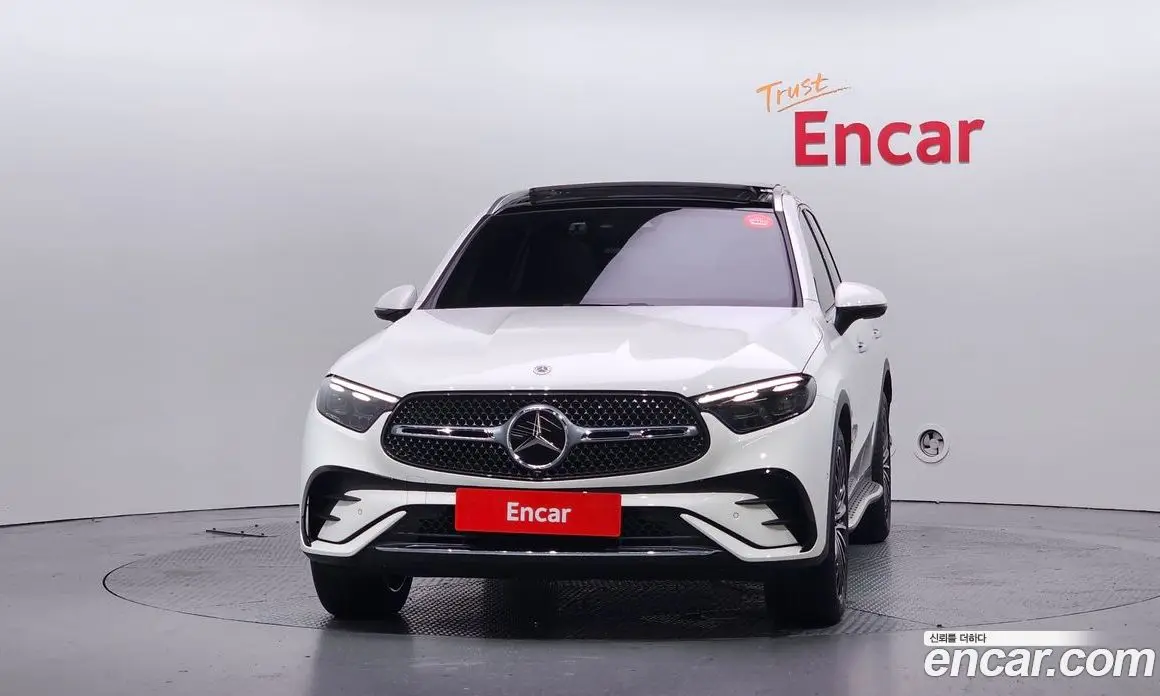 Mercedes-Benz GLC-Class 2024 2.0 автомат (гидро), фото 3 Mercedes-Benz GLC-Class 2024 2.0 автомат (гидро), фото 3
