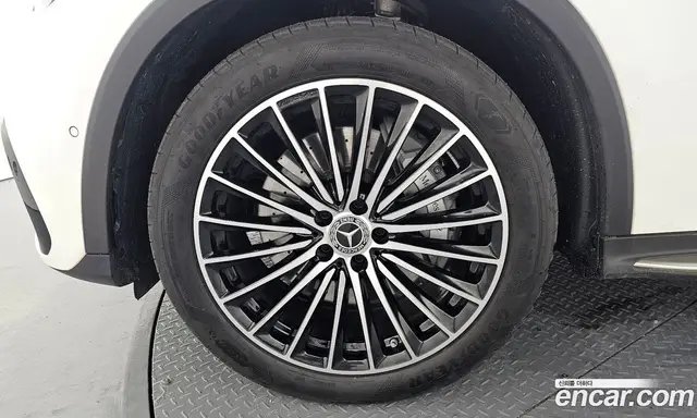 Mercedes-Benz GLC-Class 2024 2.0 автомат (гидро), миниатюра 5 Mercedes-Benz GLC-Class 2024 2.0 автомат (гидро), миниатюра 5