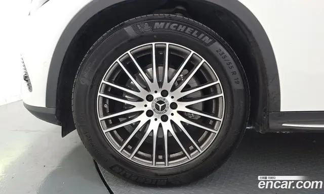 Mercedes-Benz GLC-Class 2025 2.0 автомат (гидро), миниатюра 5