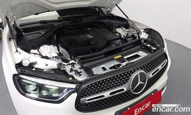 Mercedes-Benz GLC-Class 2025 2.0 автомат (гидро), миниатюра 6