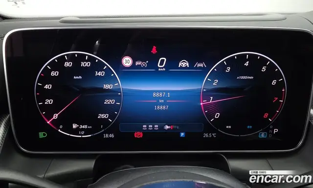 Mercedes-Benz GLC-Class 2025 2.0 автомат (гидро), миниатюра 8