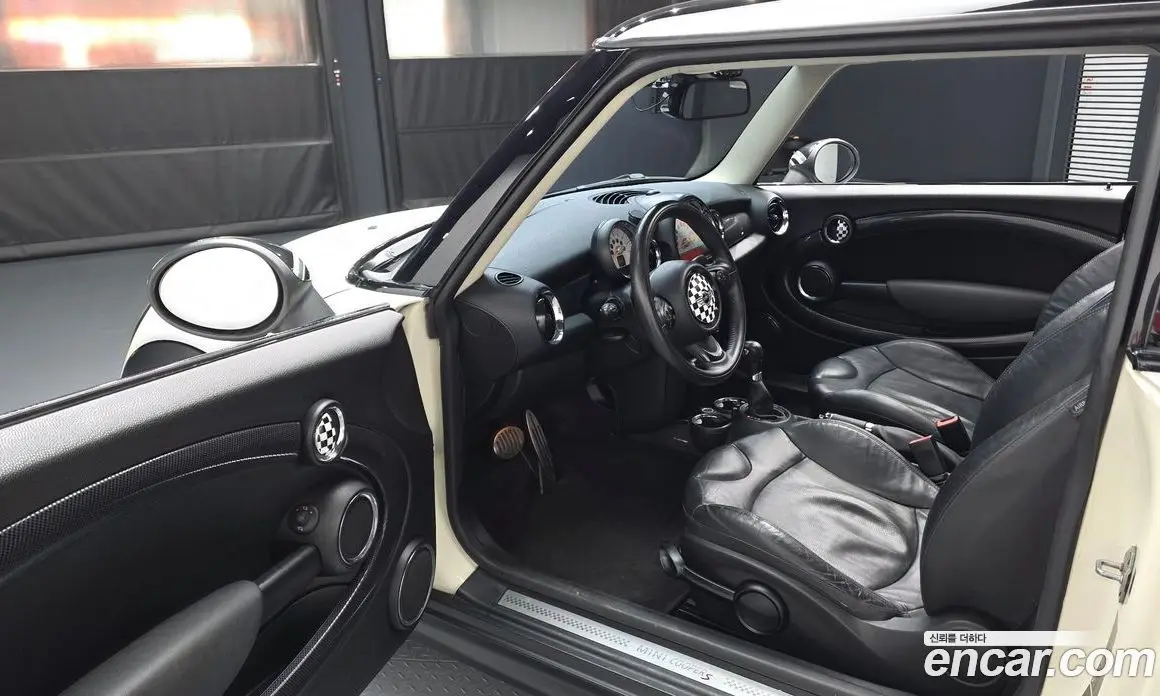 Mini Cooper 2010 1.6 автомат (гидро), фото 10