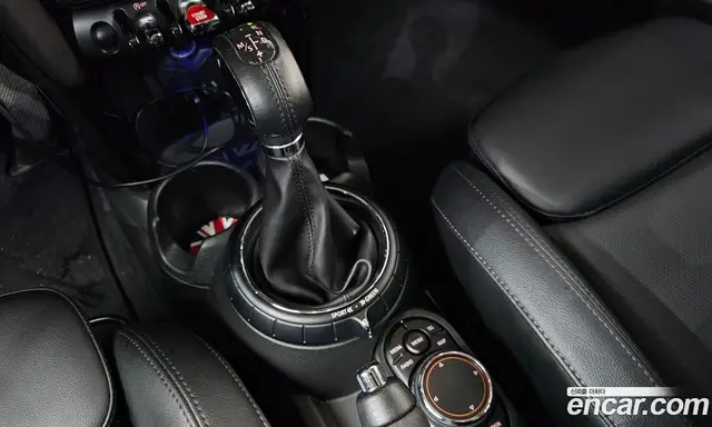 Mini Cooper 2016 2.0 автомат (гидро), миниатюра 9 Mini Cooper 2016 2.0 автомат (гидро), миниатюра 9