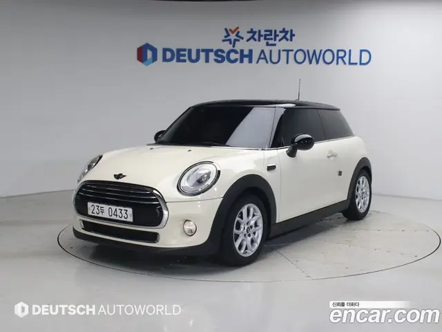 Mini Cooper 2016 1.5 автомат (гидро), миниатюра 1