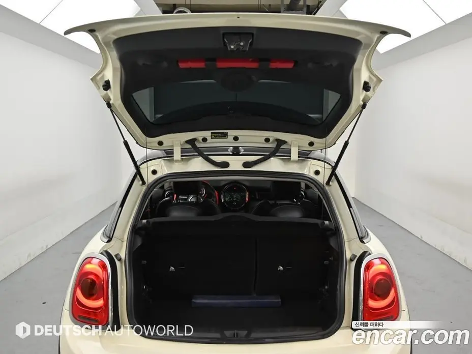 Mini Cooper 2016 1.5 автомат (гидро), фото 19