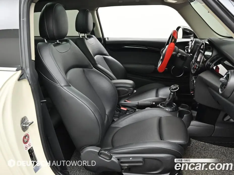 Mini Cooper 2016 1.5 автомат (гидро), фото 10