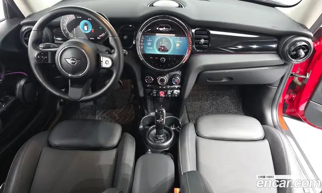 Mini Cooper 2022 1.5 автомат (гидро), миниатюра 10 Mini Cooper 2022 1.5 автомат (гидро), миниатюра 10